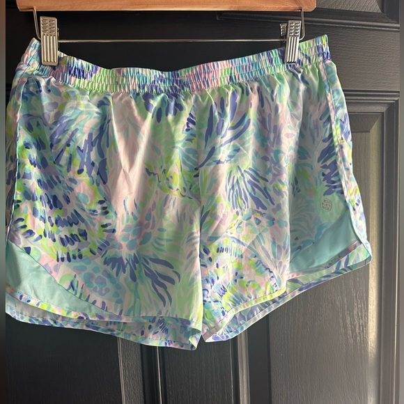 Lilly pulitzer athletic shorts - Picture 1 of 2